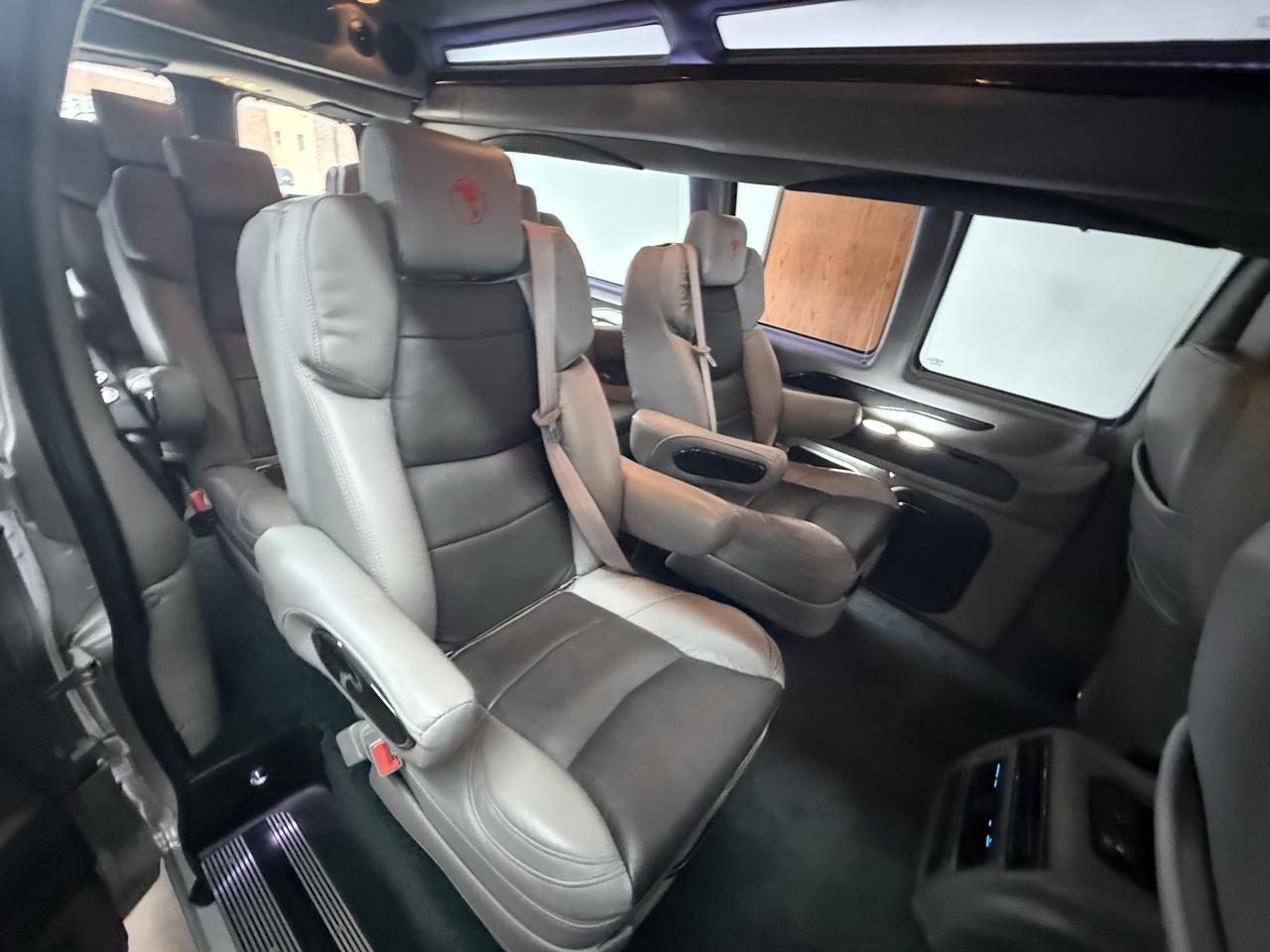 Chevrolet Express  2023