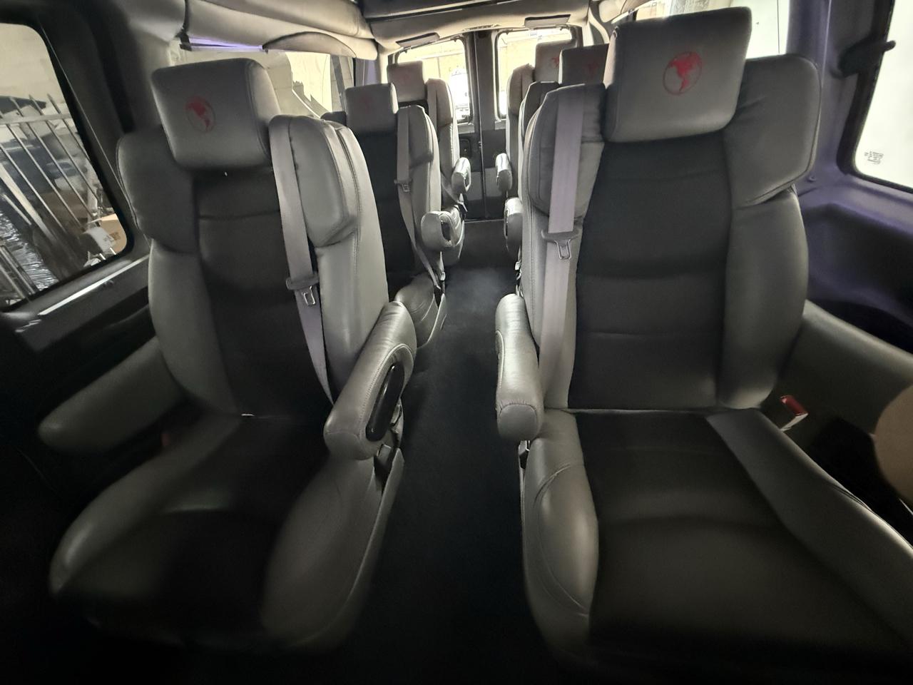 Chevrolet Express  2023