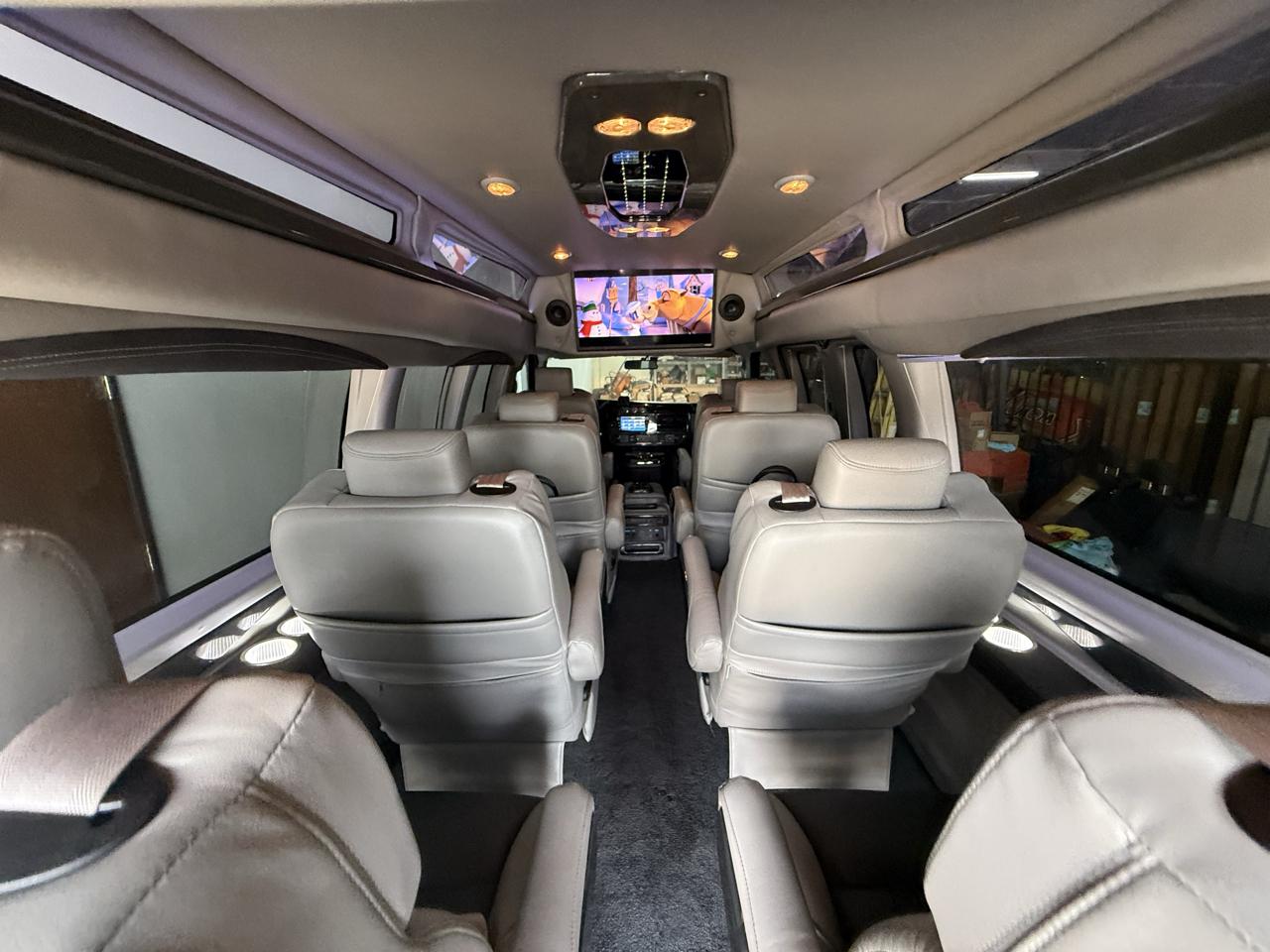 Chevrolet Express  2023