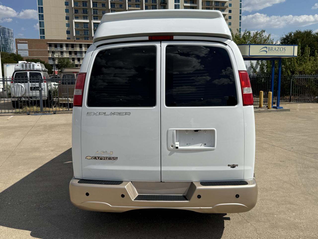 Chevrolet Express  2017