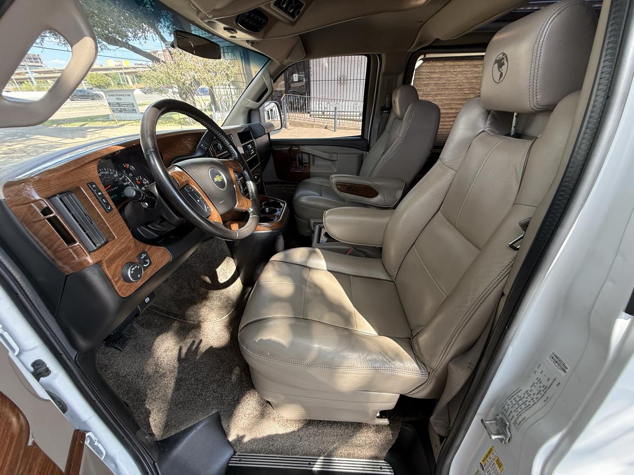 Chevrolet Express  2017