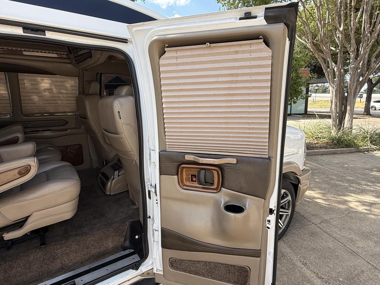 Chevrolet Express  2017
