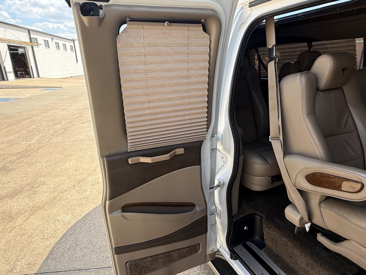 Chevrolet Express  2017
