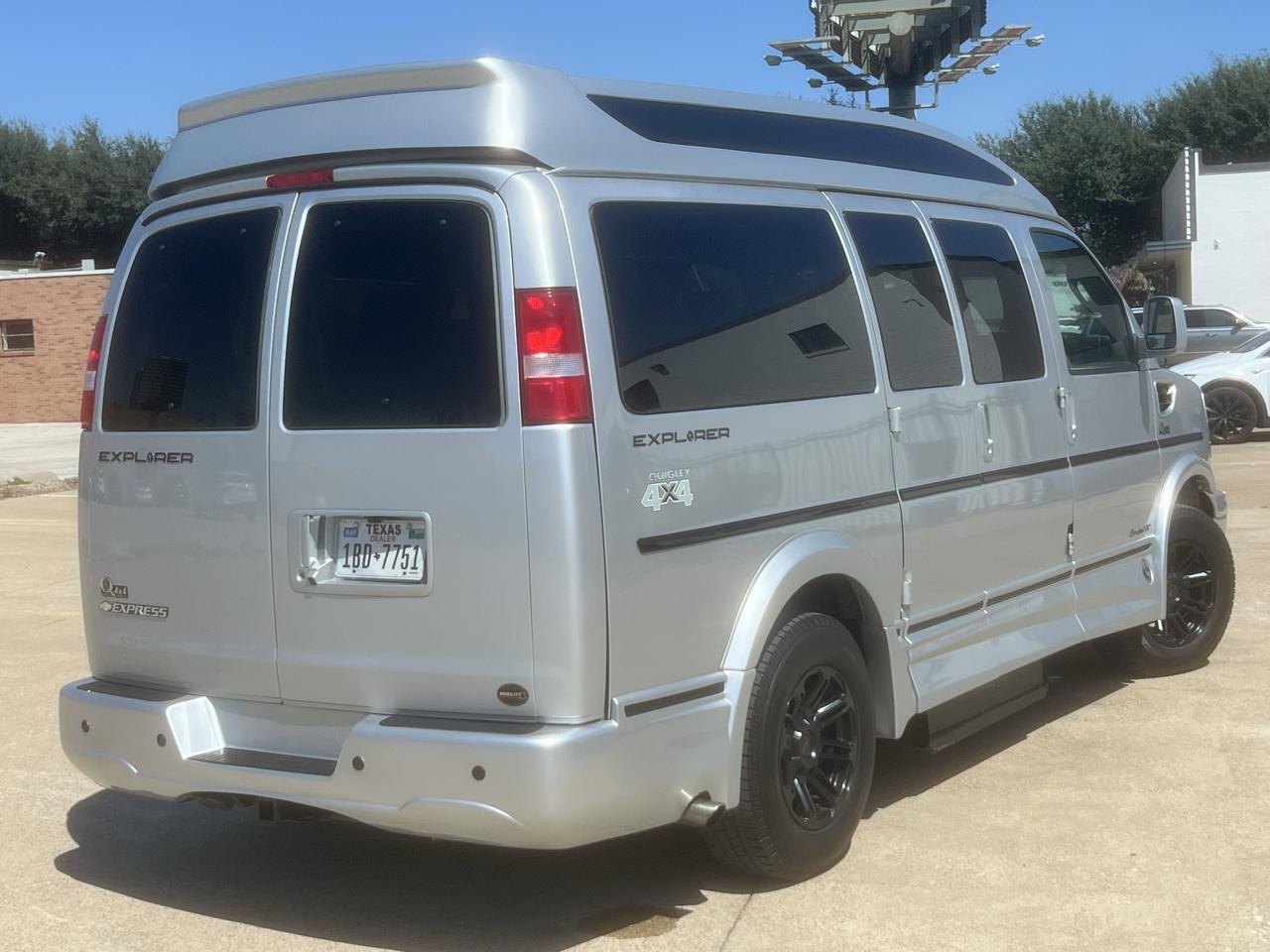 Chevrolet Express  2021