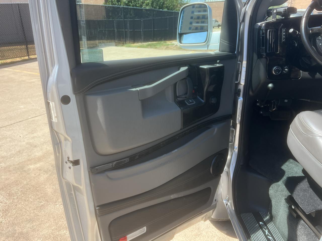 Chevrolet Express  2021