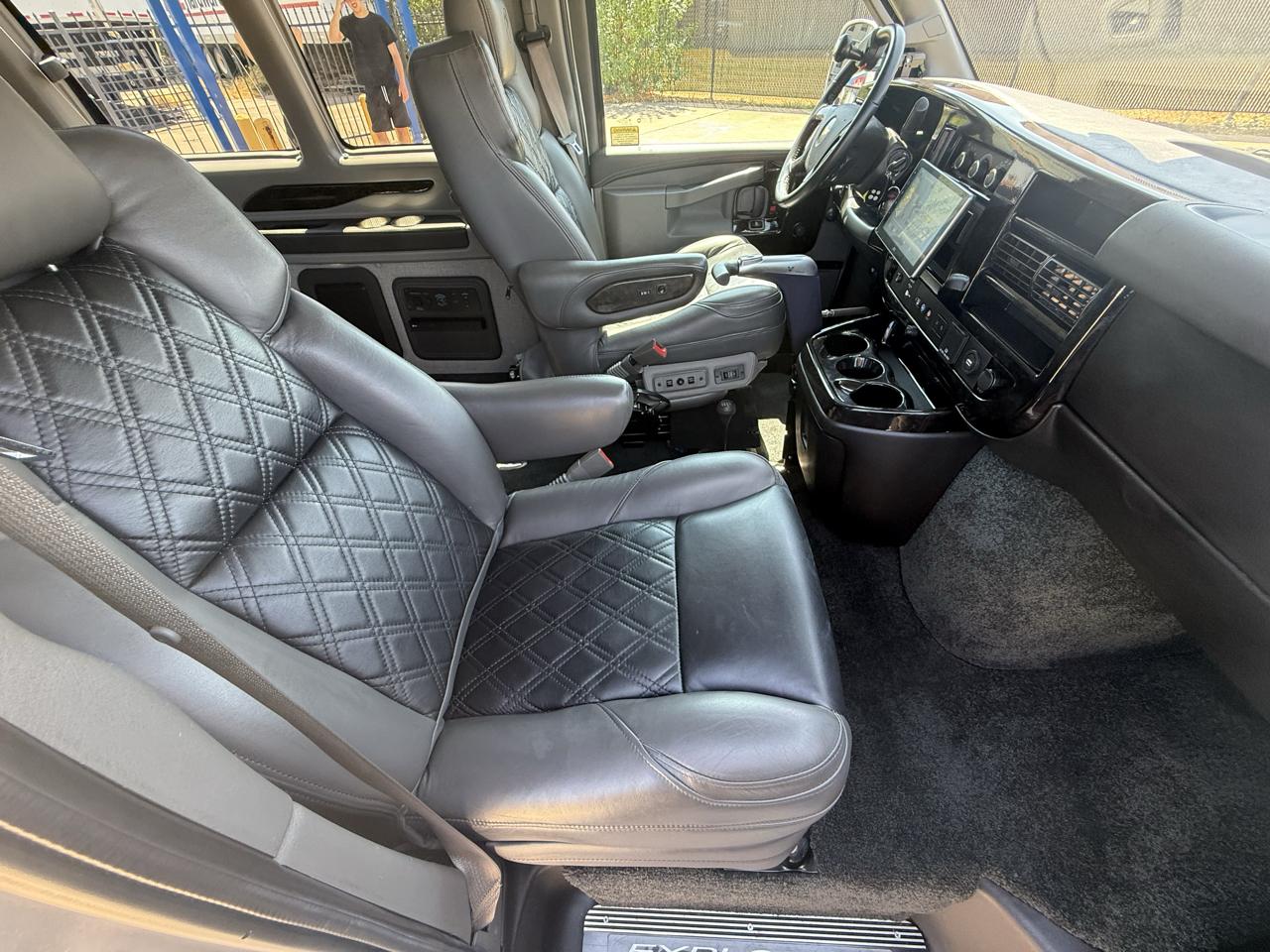 Chevrolet Express  2021