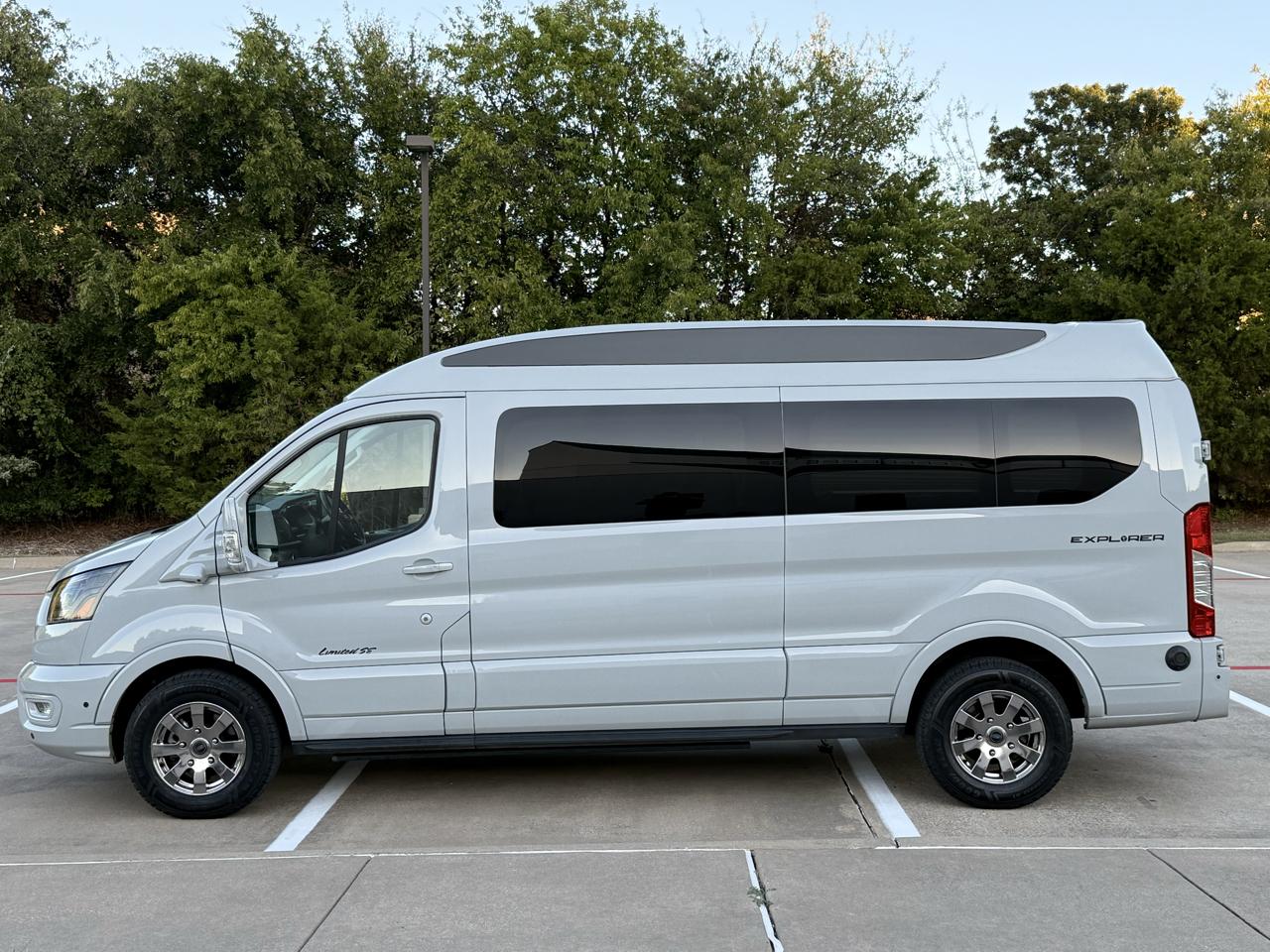 Ford Transit  2024