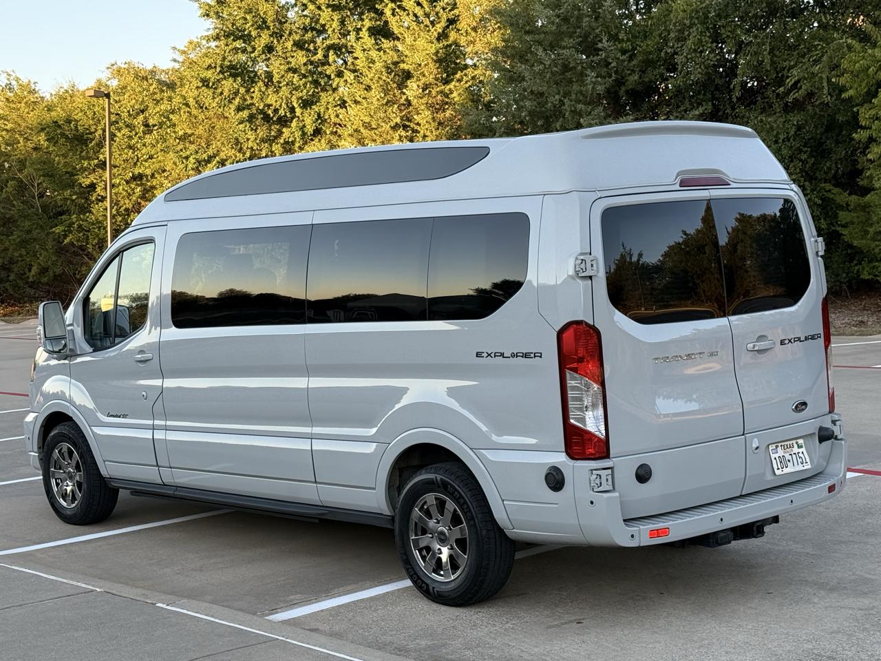 Ford Transit  2024