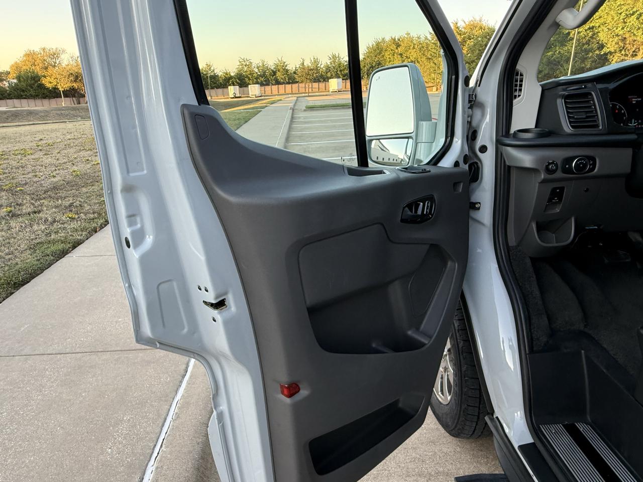 Ford Transit  2024