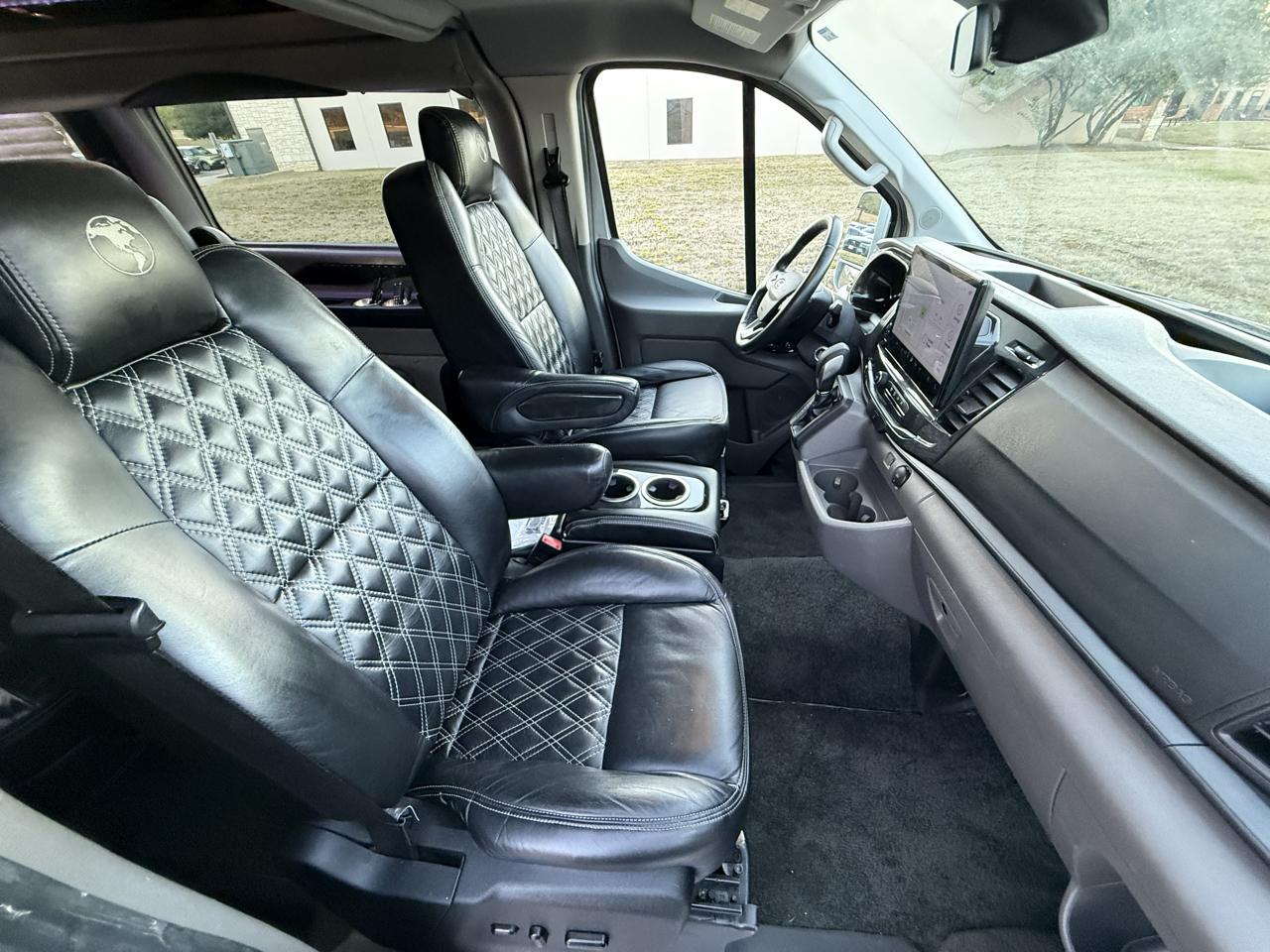 Ford Transit  2024