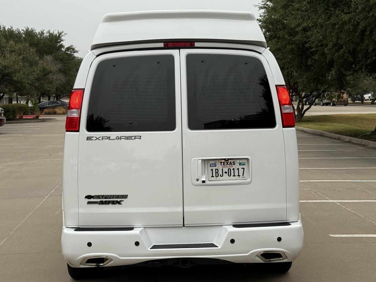 Chevrolet Express  2024