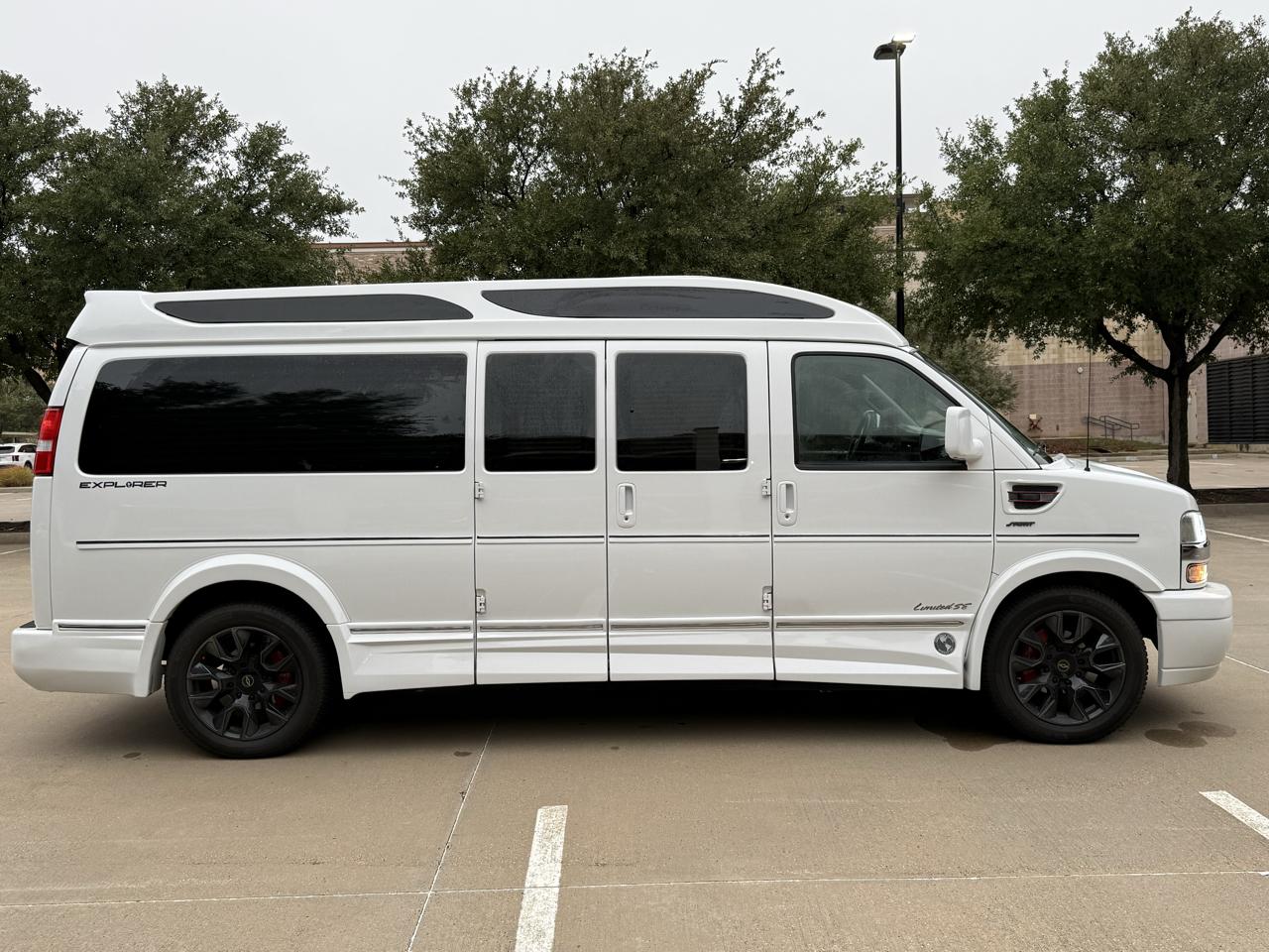 Chevrolet Express  2024