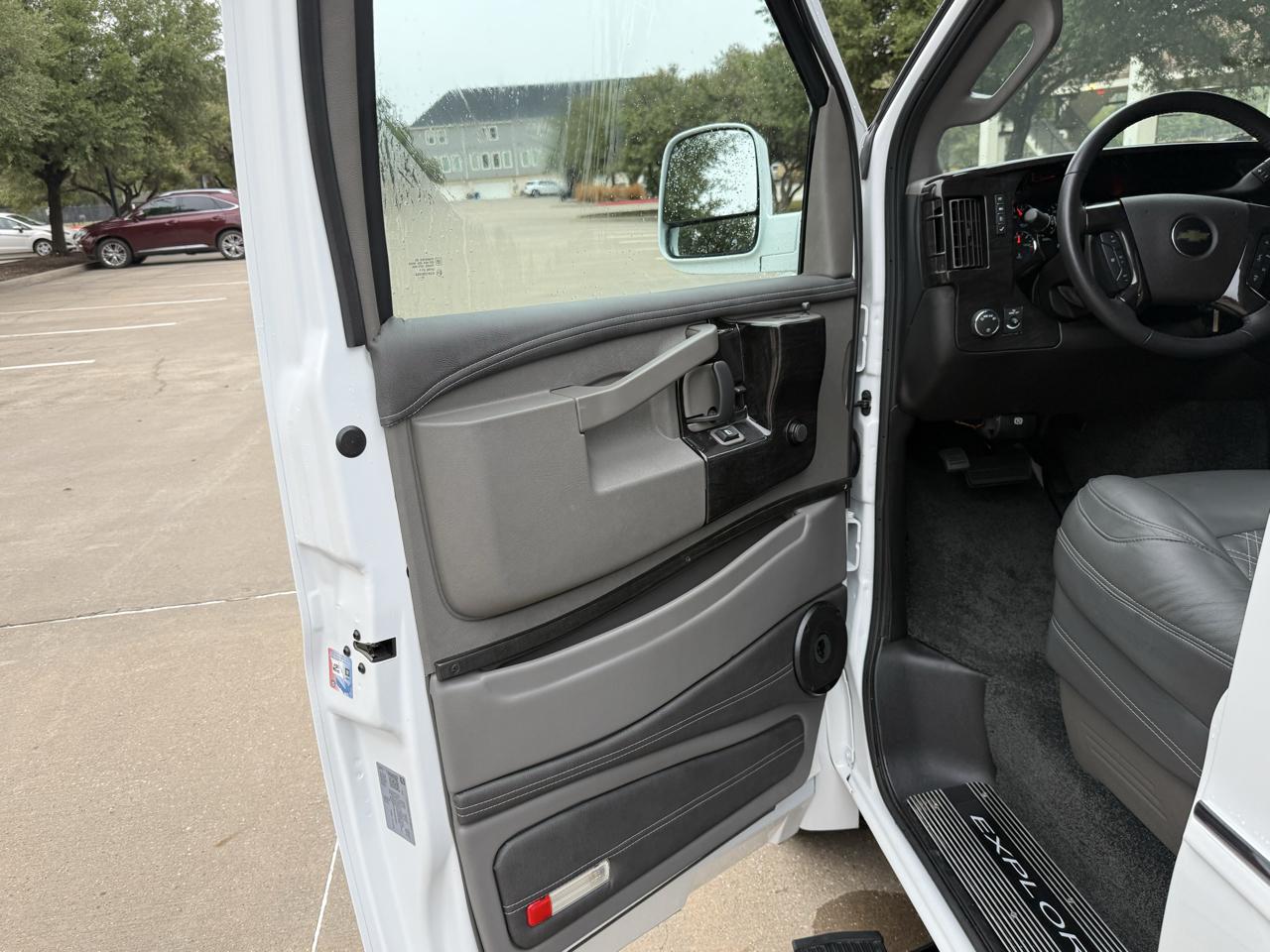 Chevrolet Express  2024