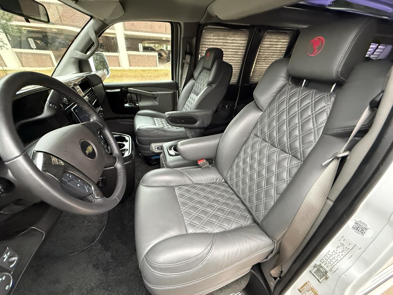 Chevrolet Express  2024