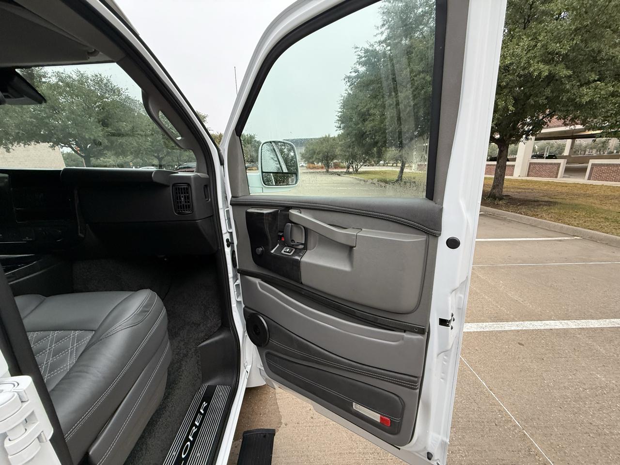 Chevrolet Express  2024
