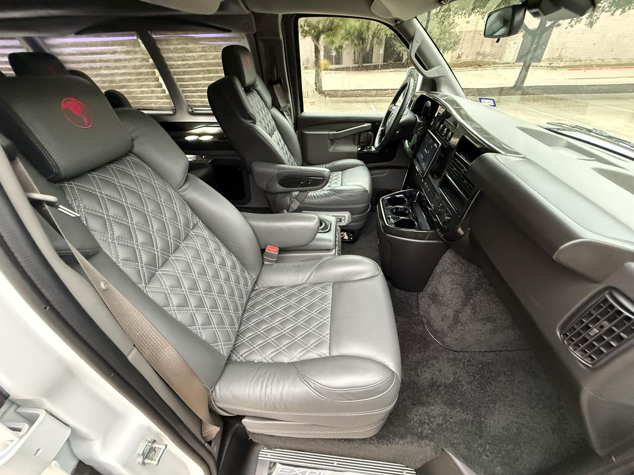 Chevrolet Express  2024