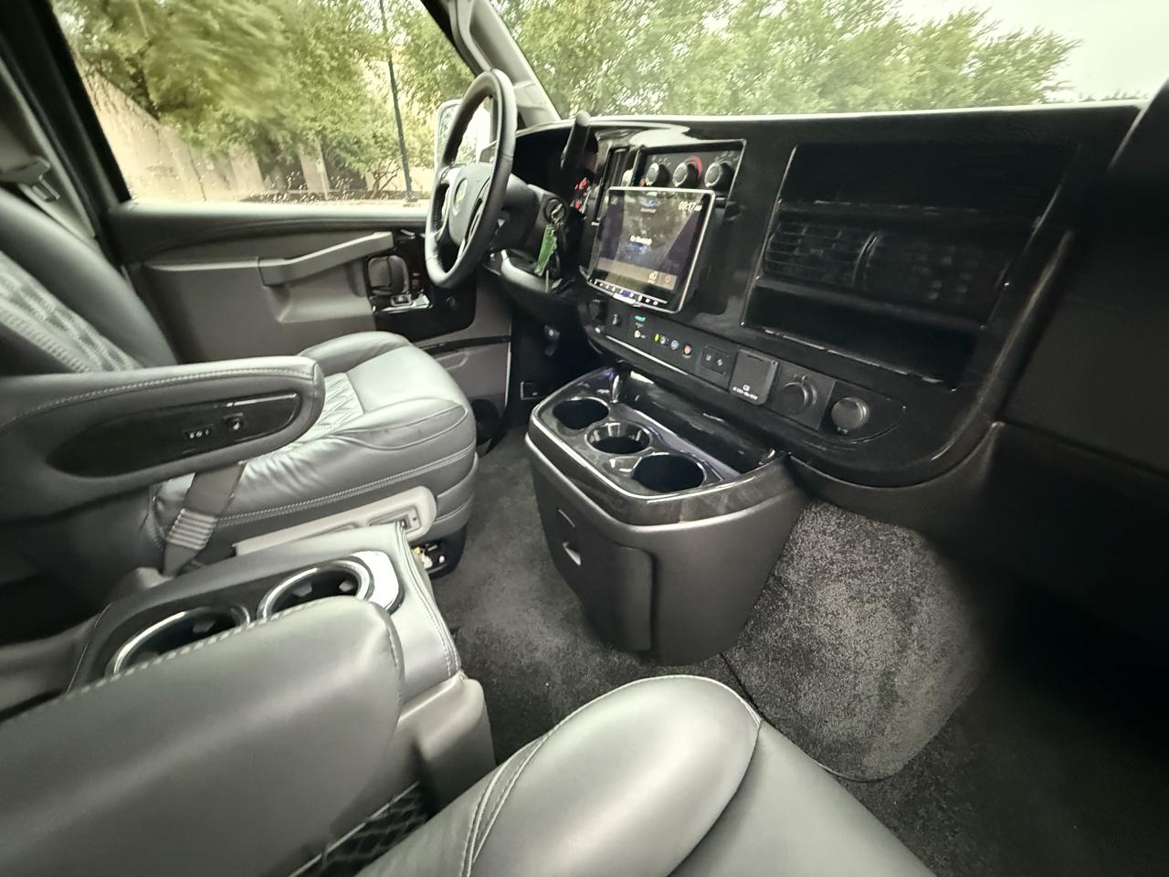 Chevrolet Express  2024