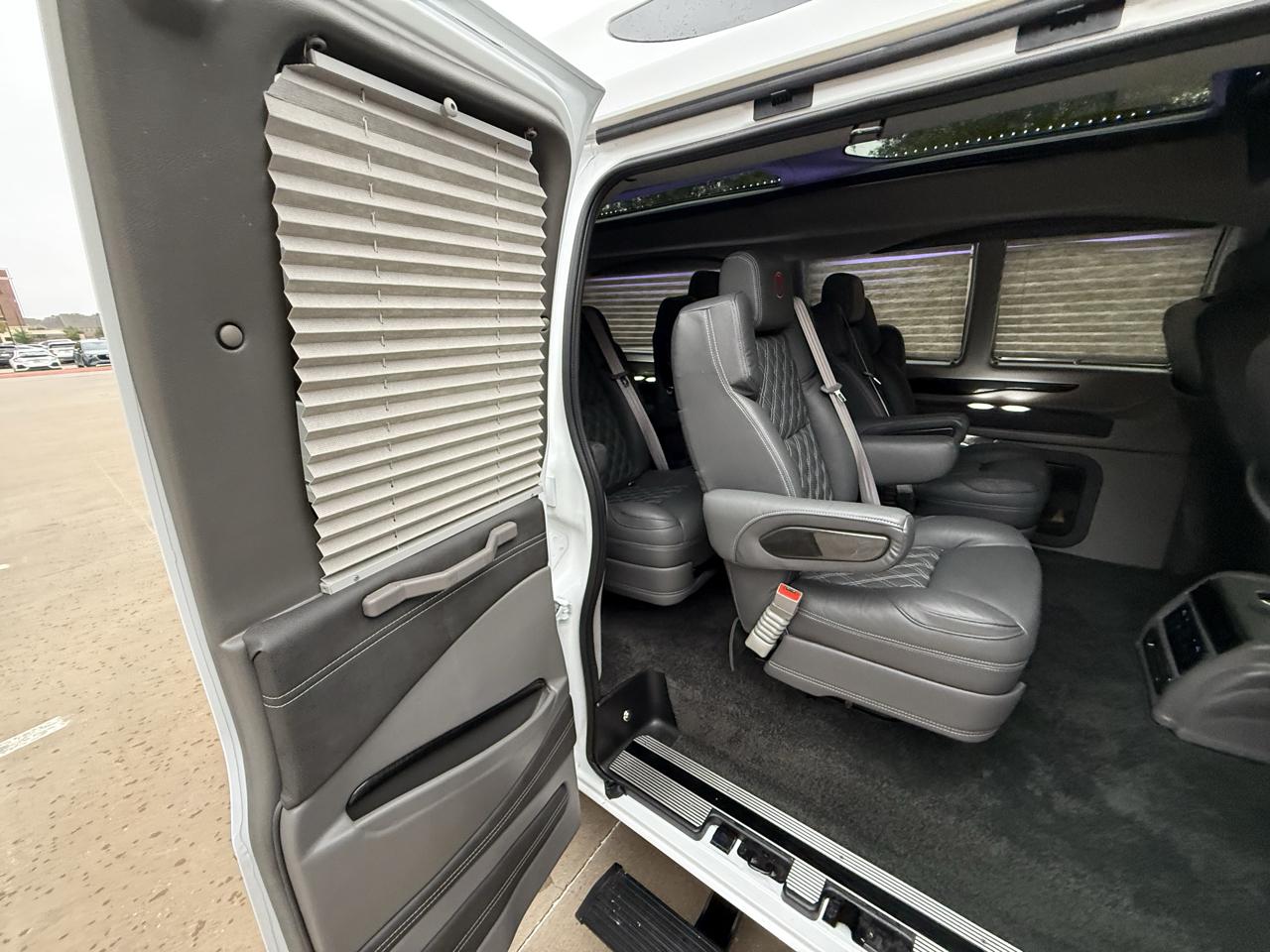 Chevrolet Express  2024