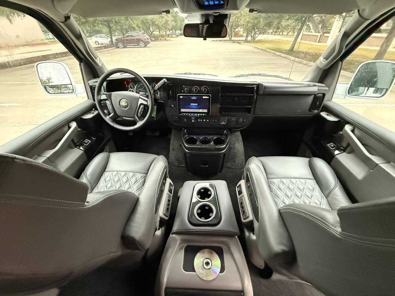 Chevrolet Express  2024