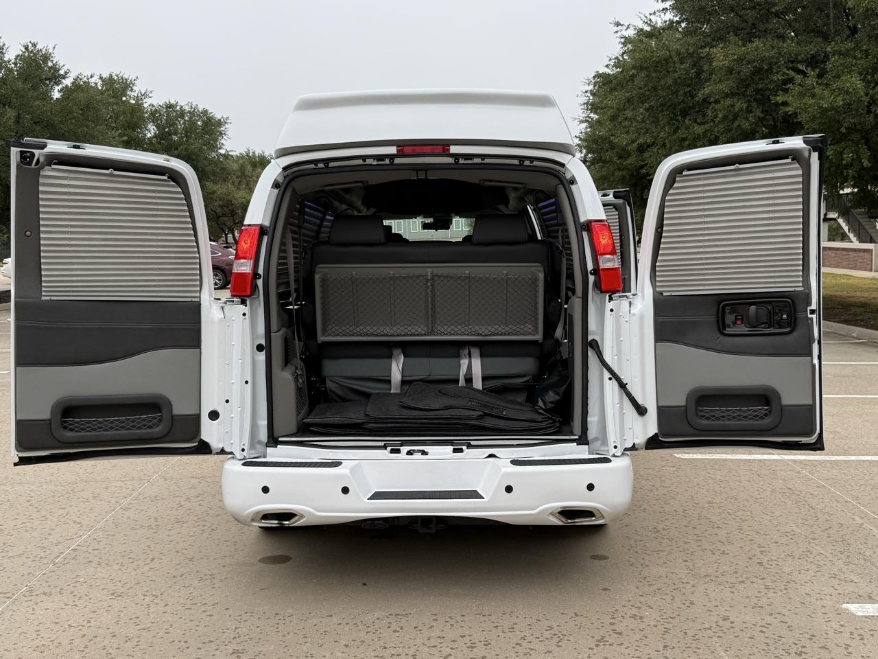 Chevrolet Express  2024