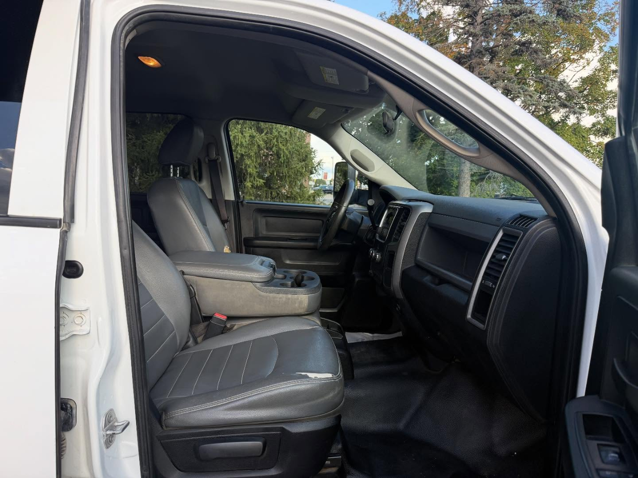 2015 Ram 4500 photo 11