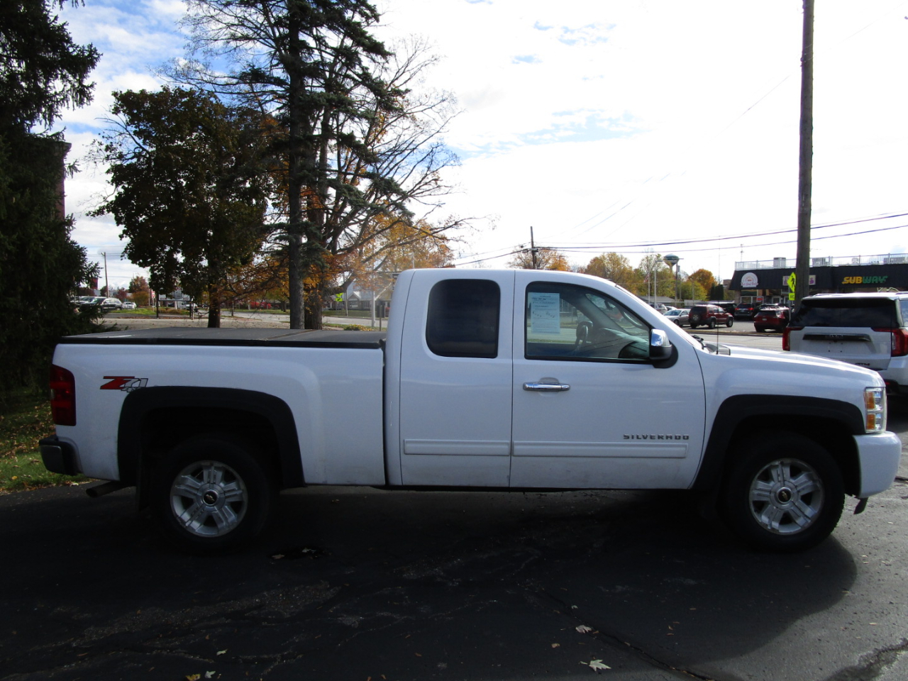 Chevrolet Silverado 1500 LT1 Extended Cab 4WD 2010 Chevrolet Silverado 1500 LT1 Extended Cab 4WD 2010