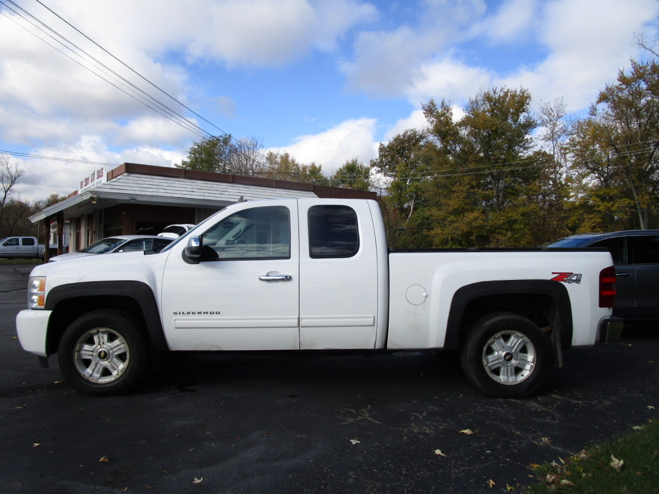 Chevrolet Silverado 1500 LT1 Extended Cab 4WD 2010 Chevrolet Silverado 1500 LT1 Extended Cab 4WD 2010