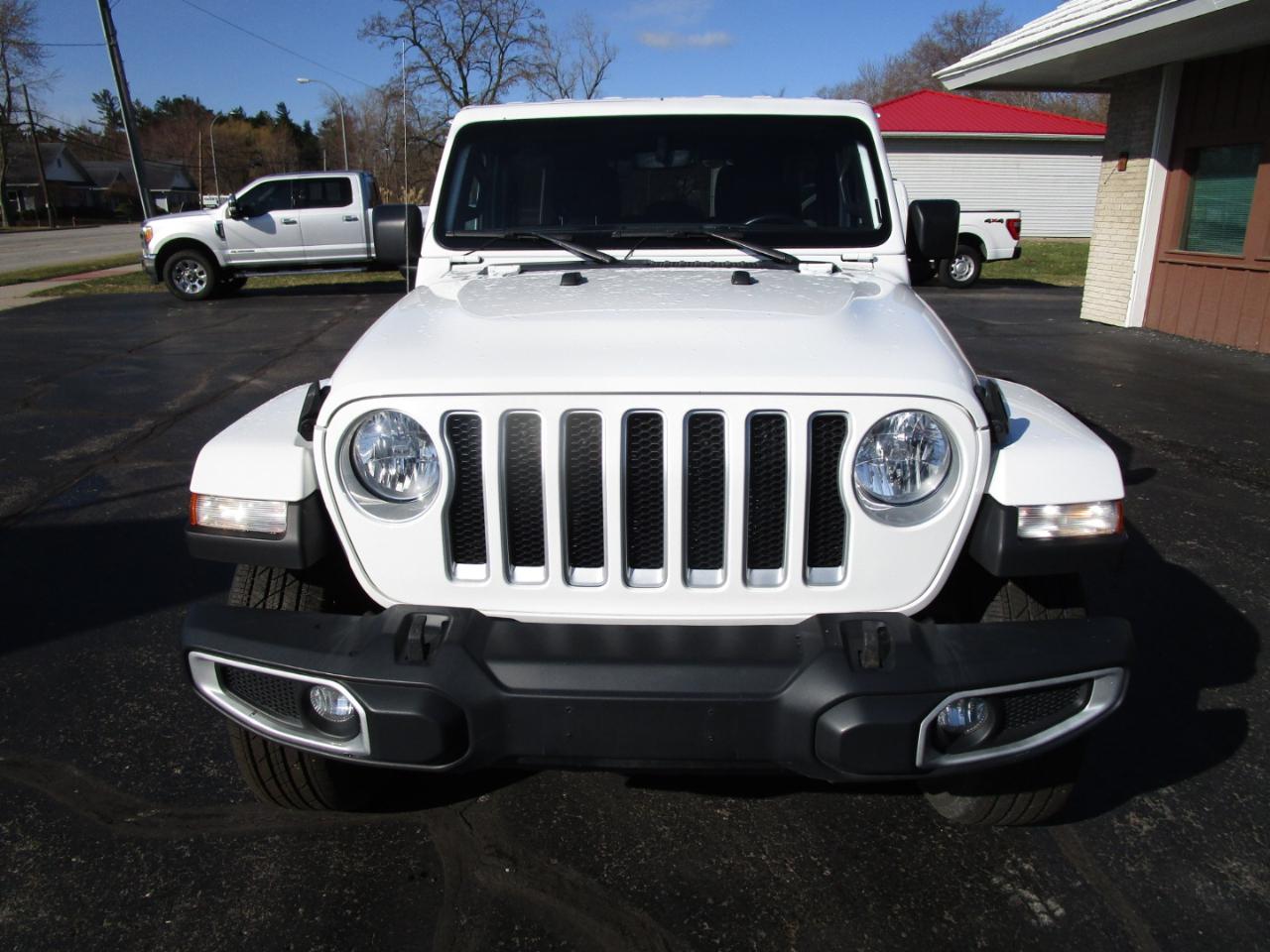 Jeep Wrangler Unlimited Sahara 2021