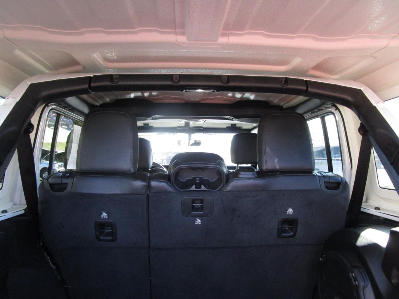 Jeep Wrangler Unlimited Sahara 2021