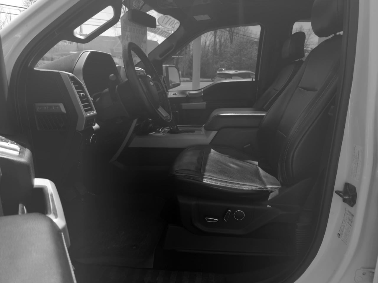 Ford F-150 Lariat SuperCrew 6.5-ft. Bed 4WD 2017