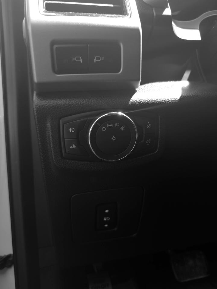 Ford F-150 Lariat SuperCrew 6.5-ft. Bed 4WD 2017