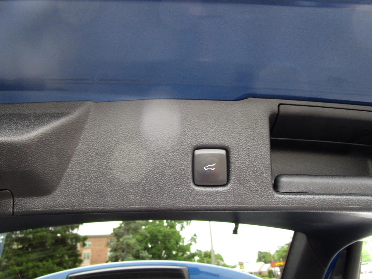 Ford Escape Titanium 4WD 2022