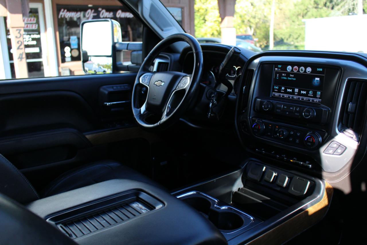 Chevrolet Silverado 2500HD LTZ Crew Cab Long Box 4WD 2019