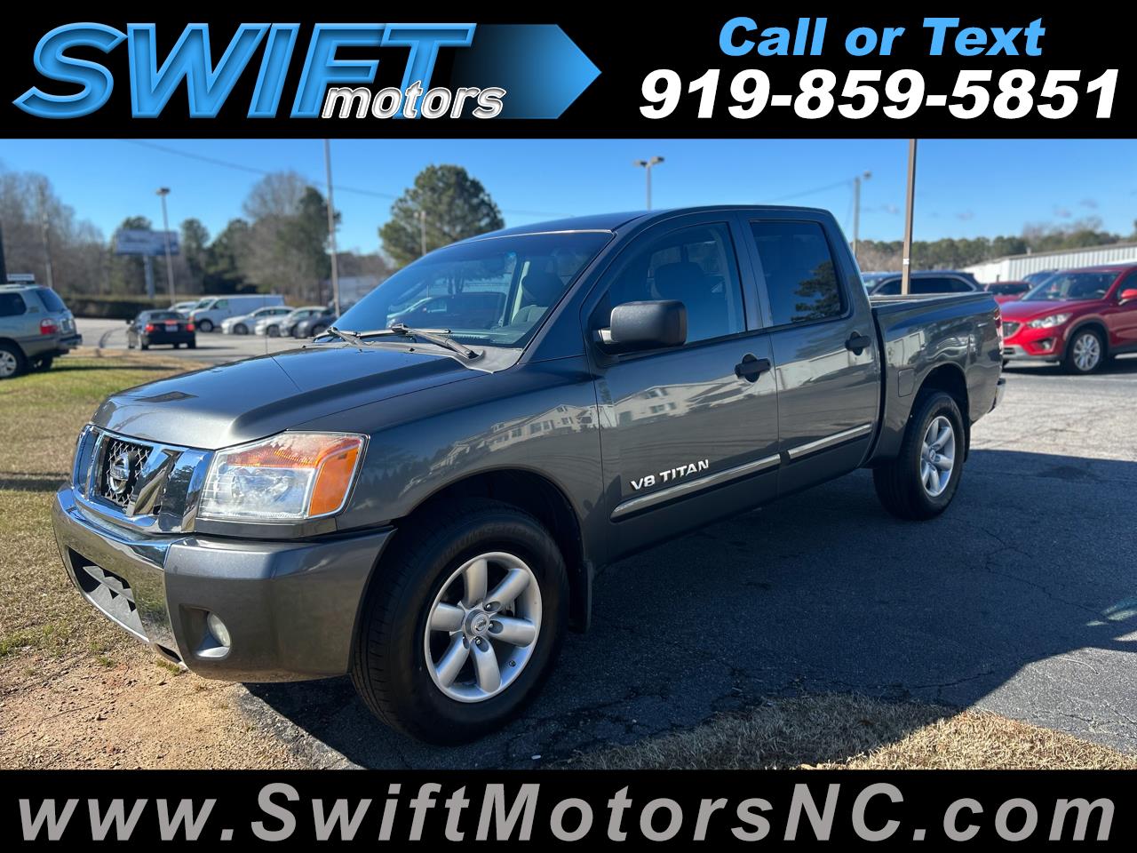 2010 Nissan Titan 2WD Crew Cab SWB SE