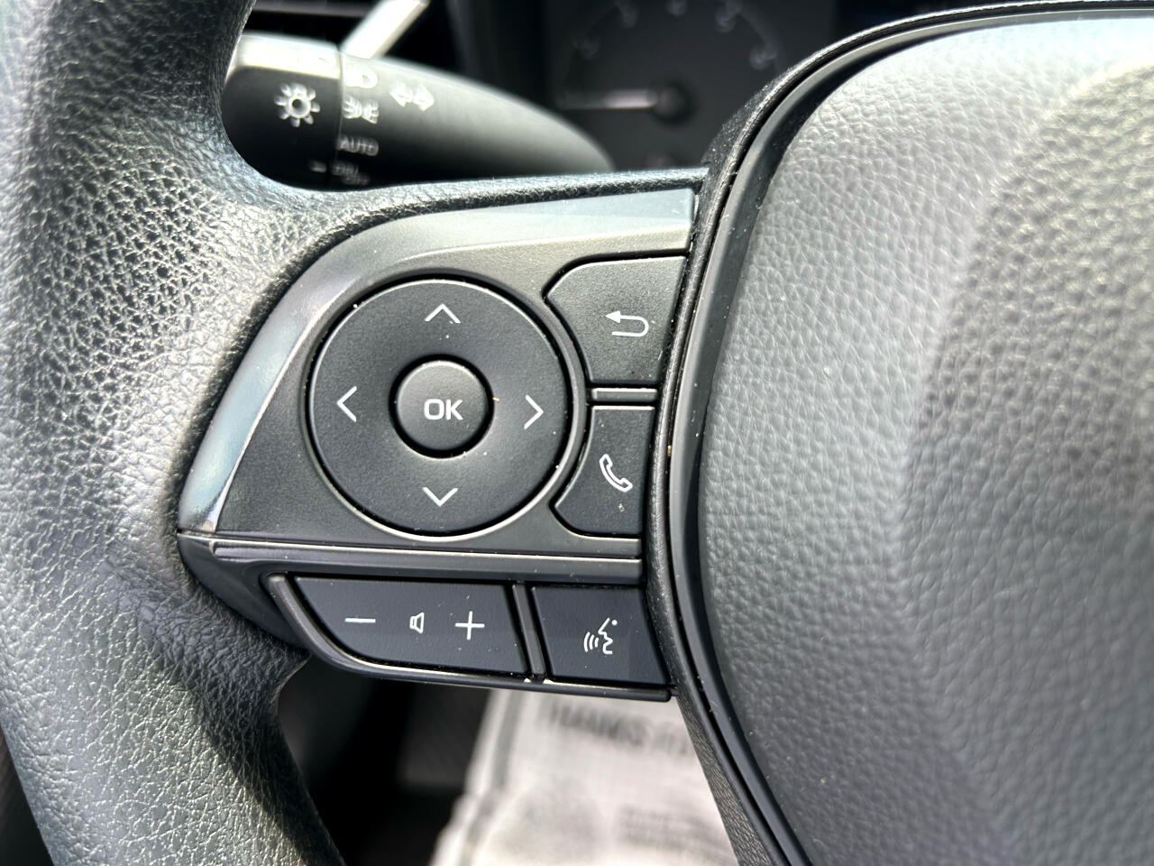 Toyota Corolla LE CVT (Natl) 2023 Toyota Corolla LE CVT (Natl) 2023