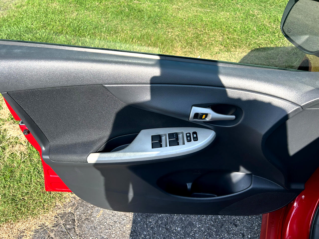 Toyota Corolla 4dr Sdn Man (Natl) 2010 Toyota Corolla 4dr Sdn Man (Natl) 2010