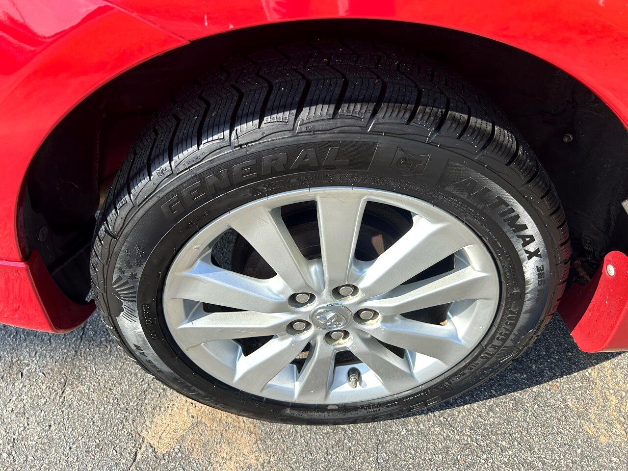 Toyota Corolla 4dr Sdn Man (Natl) 2010 Toyota Corolla 4dr Sdn Man (Natl) 2010