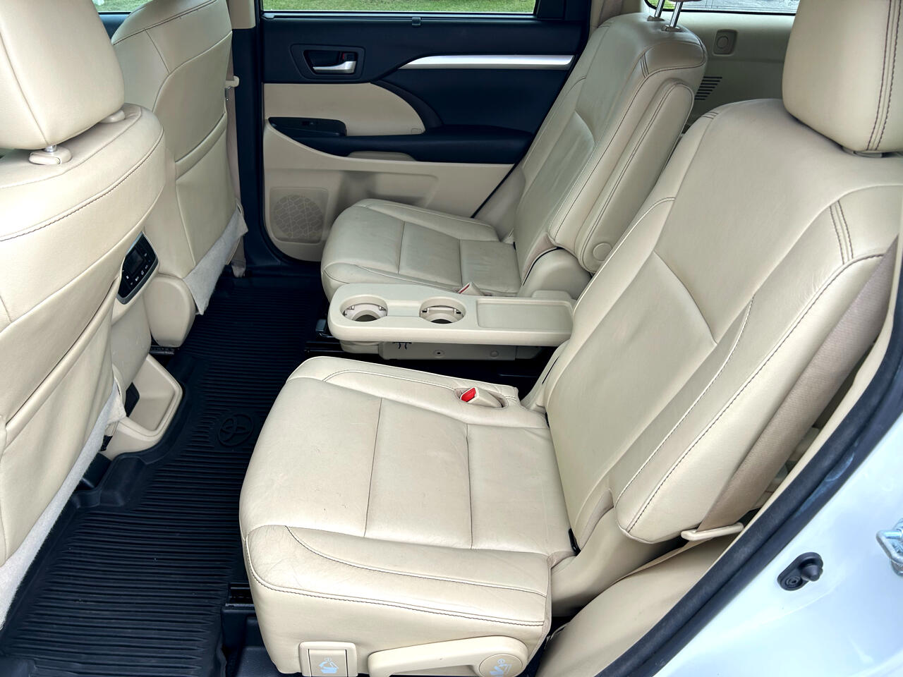 Toyota Highlander XLE V6 AWD (Natl) 2017 Toyota Highlander XLE V6 AWD (Natl) 2017