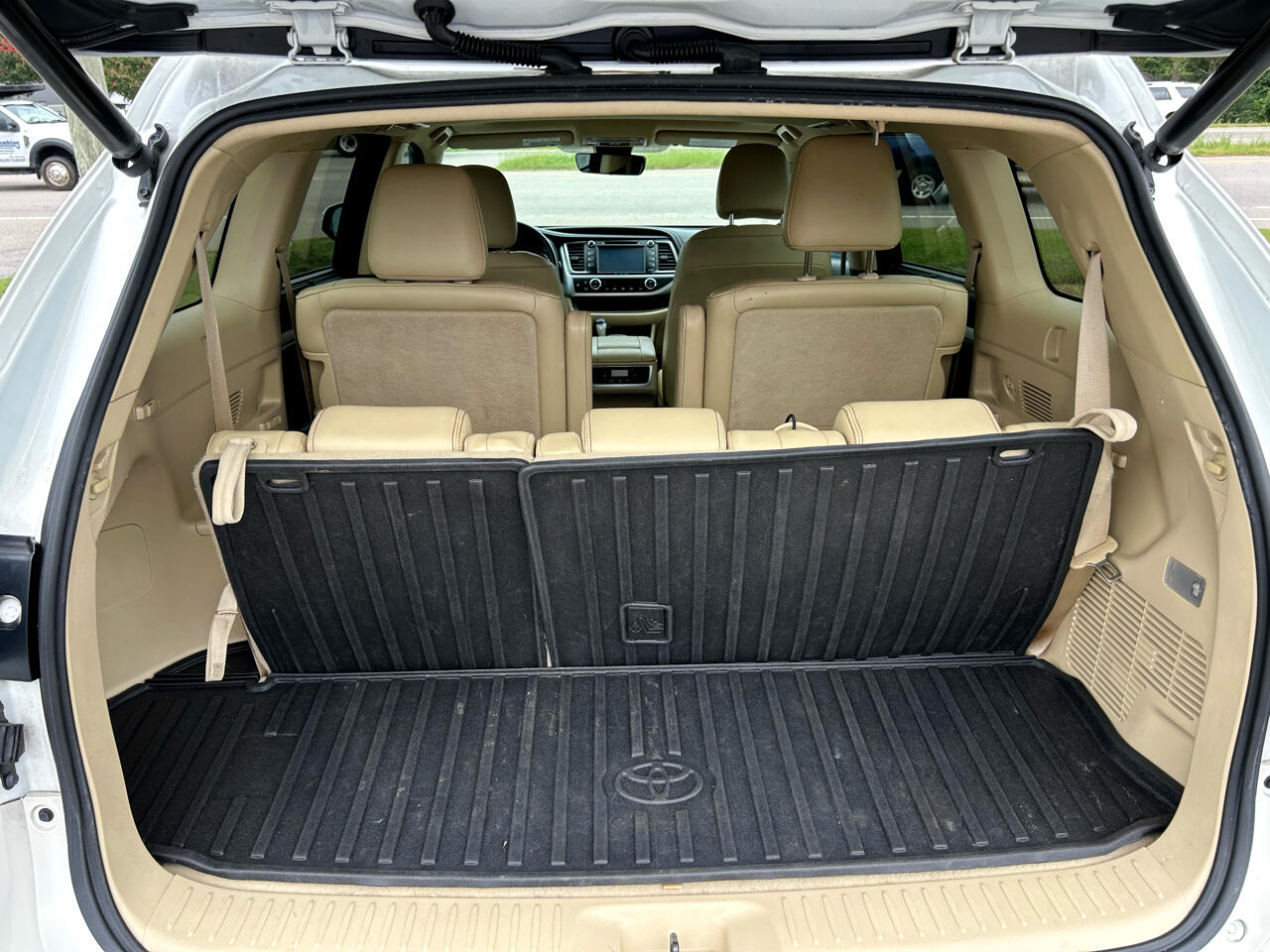 Toyota Highlander XLE V6 AWD (Natl) 2017 Toyota Highlander XLE V6 AWD (Natl) 2017