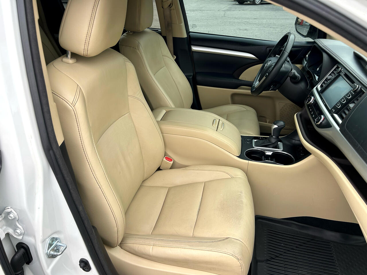 Toyota Highlander XLE V6 AWD (Natl) 2017 Toyota Highlander XLE V6 AWD (Natl) 2017