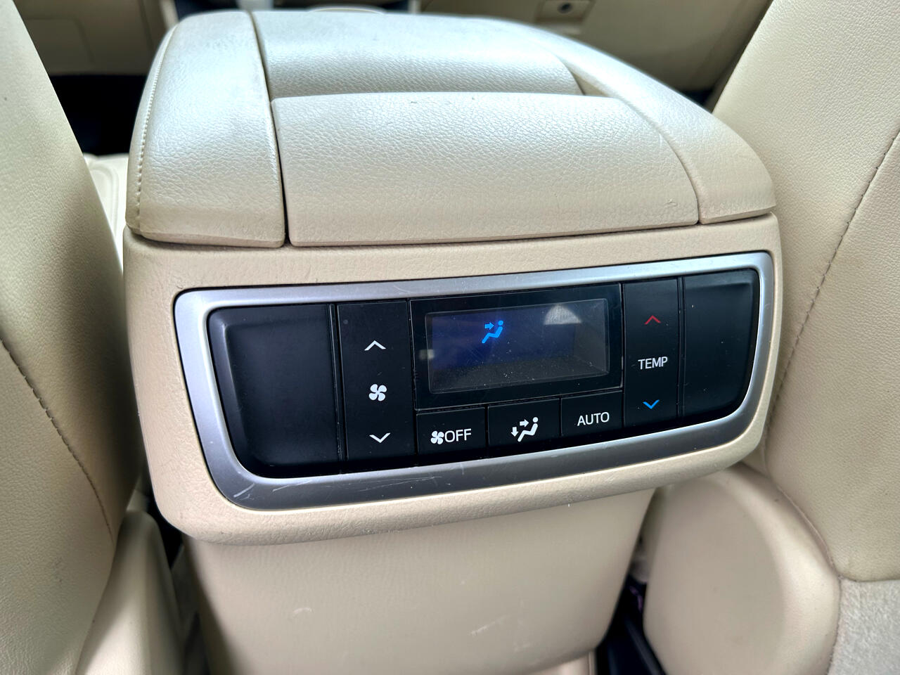 Toyota Highlander XLE V6 AWD (Natl) 2017 Toyota Highlander XLE V6 AWD (Natl) 2017