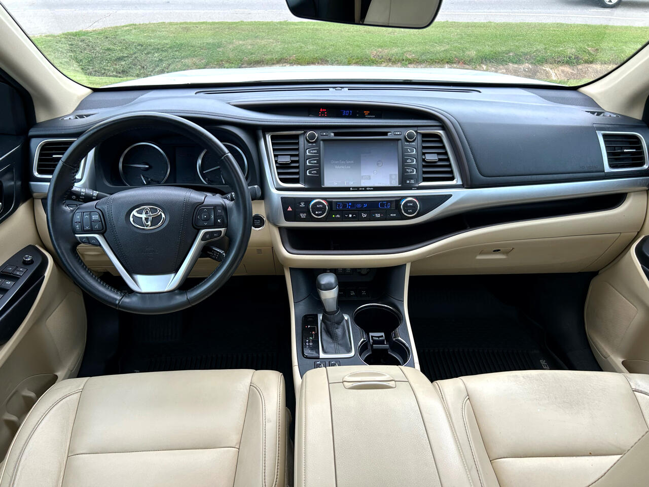 Toyota Highlander XLE V6 AWD (Natl) 2017 Toyota Highlander XLE V6 AWD (Natl) 2017