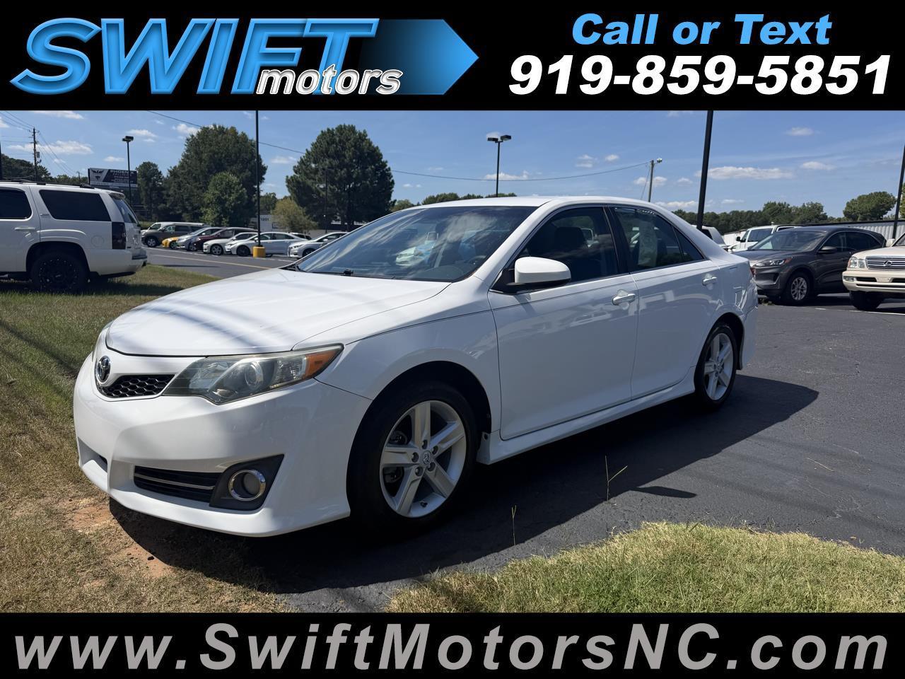 2014 Toyota Camry SE
