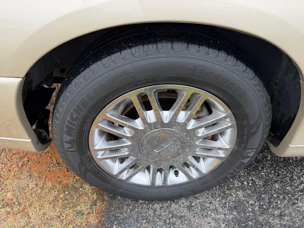 Lincoln Town Car 4dr Sdn Designer Series 2006 Lincoln Town Car 4dr Sdn Designer Series 2006