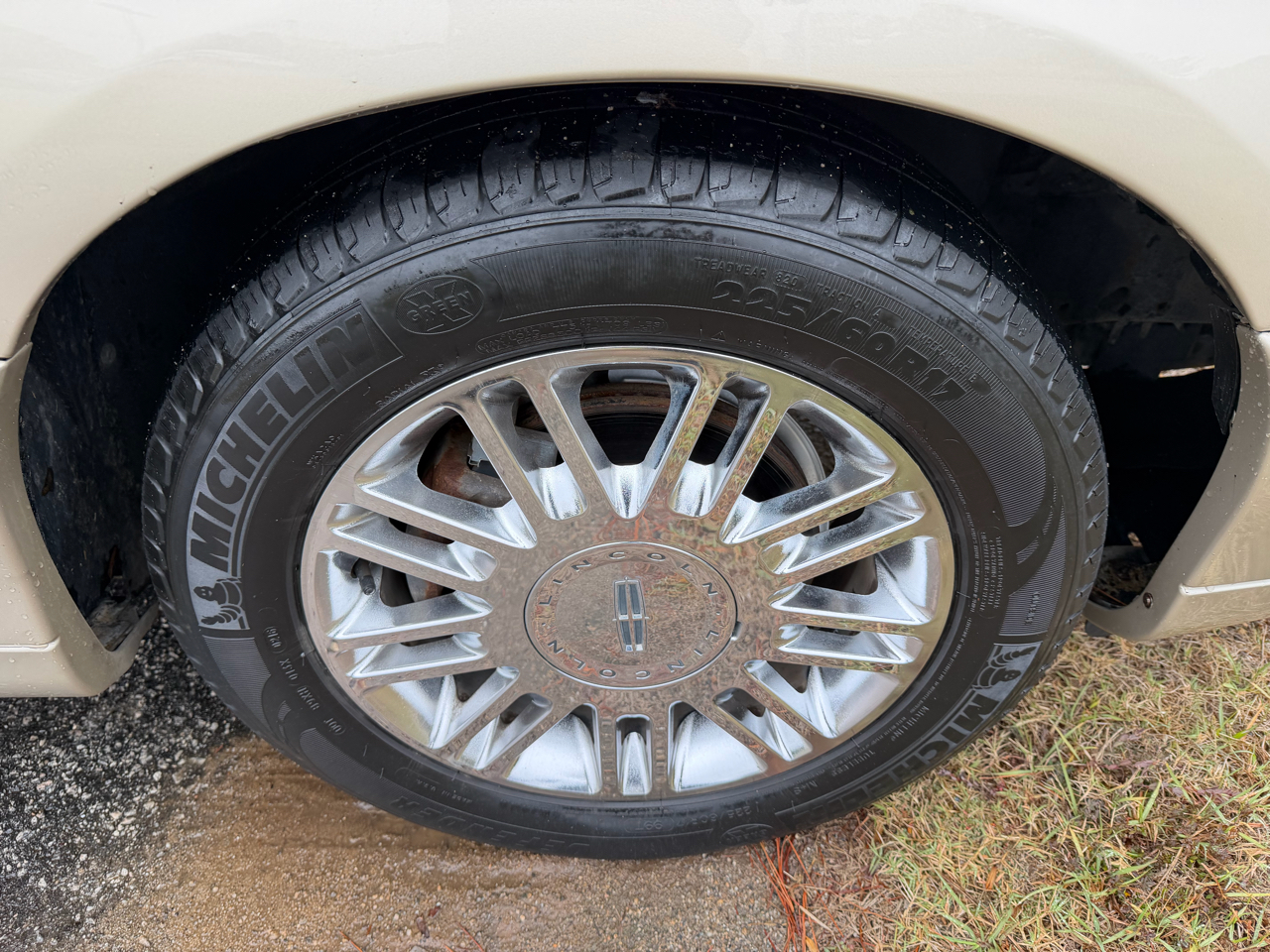 Lincoln Town Car 4dr Sdn Designer Series 2006 Lincoln Town Car 4dr Sdn Designer Series 2006