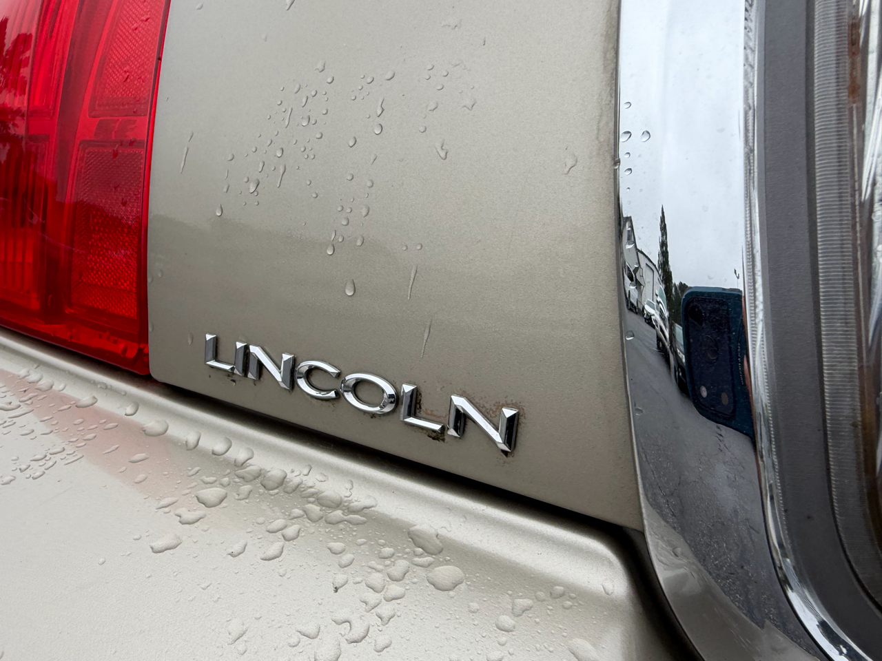 Lincoln Town Car 4dr Sdn Designer Series 2006 Lincoln Town Car 4dr Sdn Designer Series 2006