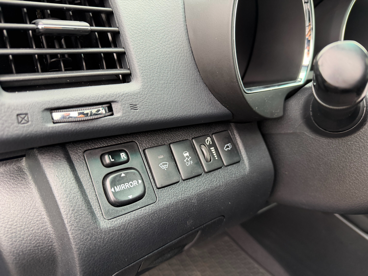 Toyota Highlander 4WD 4dr V6 (Natl) 2013 Toyota Highlander 4WD 4dr V6 (Natl) 2013