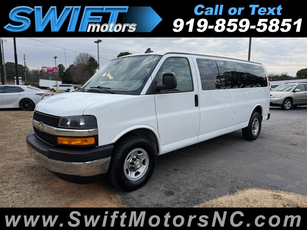2019 Chevrolet Express Passenger RWD 3500 155" LT