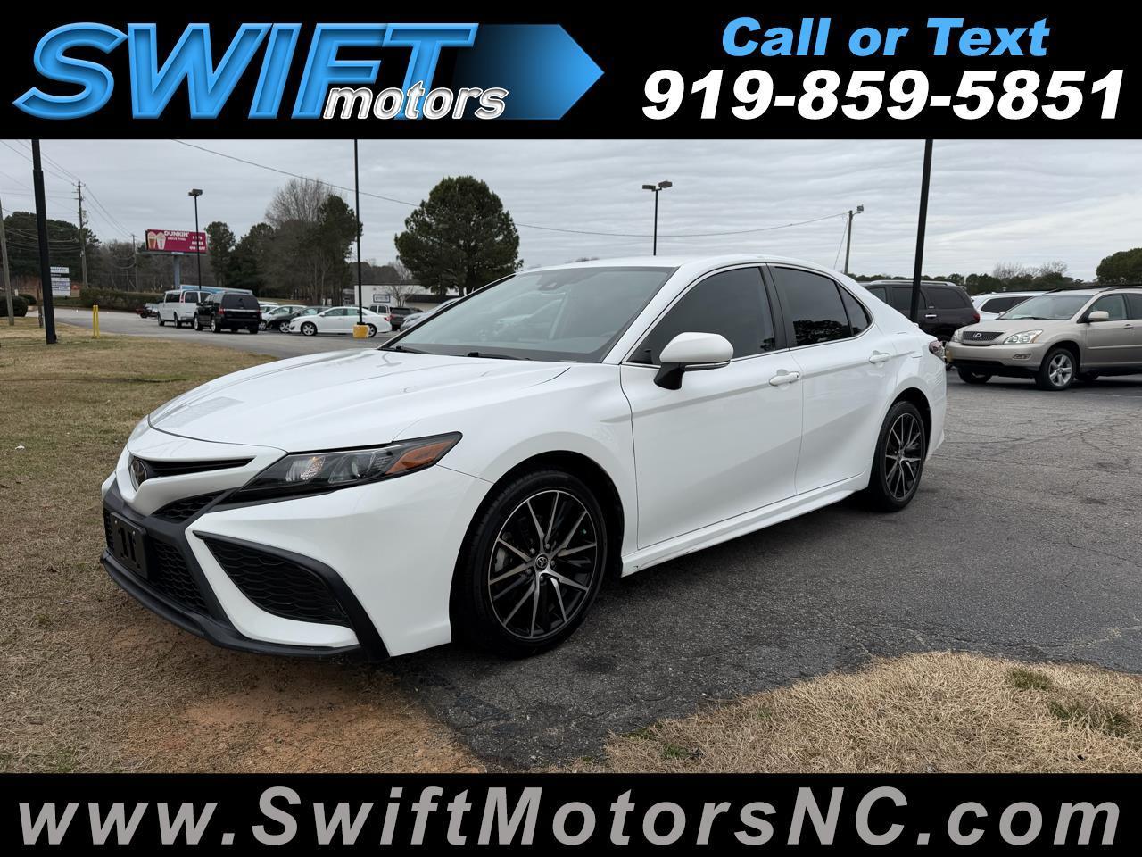 2022 Toyota Camry SE Auto (Natl)