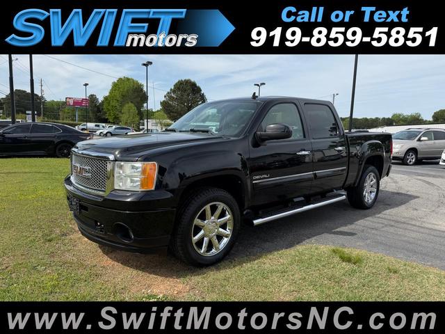 Black 2012 GMC Sierra 1500 Denali Crew Cab AWD Pickup Truck All-Wheel Drive Automatic